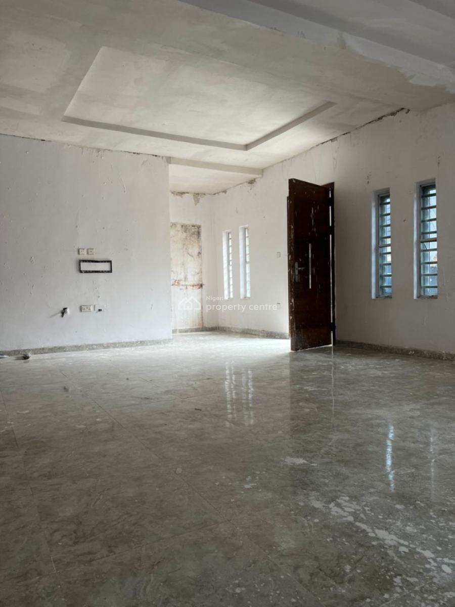 Luxury  Master Bedroom Upstairs with Suitable Power Supply, Chevy View Chevron, Lekki, Lagos, Self Contain (single Rooms) for Rent