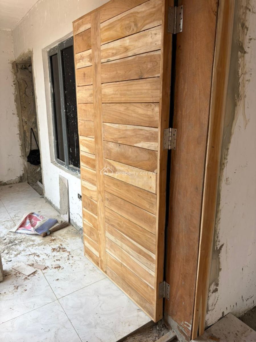 2 Bedroom Apartment, Abraham Adesanya Estate Ajah Off Lekki Express Corridor, Ajah, Lagos, Flat / Apartment for Sale