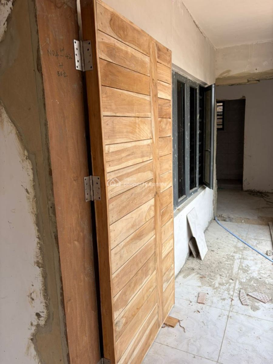 2 Bedroom Apartment, Abraham Adesanya Estate Ajah Off Lekki Express Corridor, Ajah, Lagos, Flat / Apartment for Sale