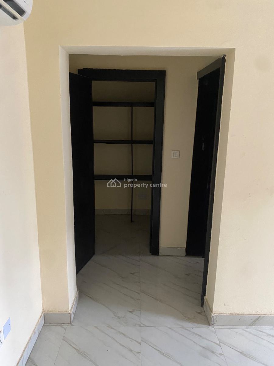 Luxury & Spacious 1-bedroom Apartment 24/7 Power, Pool & Gym, Oniru, Victoria Island (vi), Lagos, Flat / Apartment for Rent