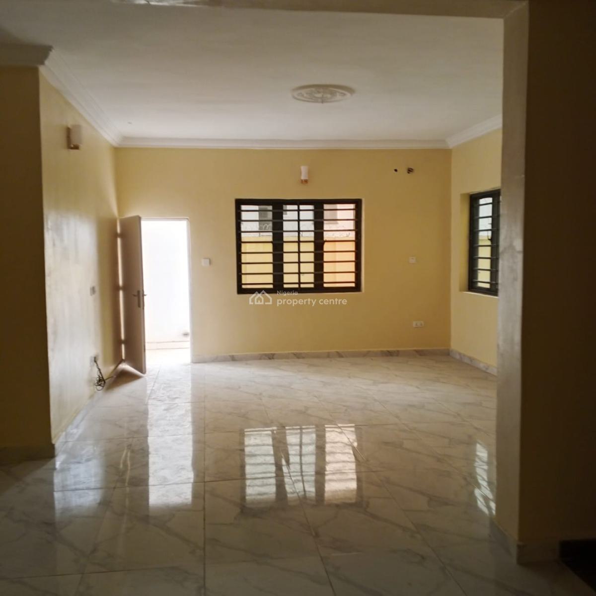 Luxury 3 Bedrooms Flat with Bq, Guzape District, Abuja, Flat / Apartment for Rent