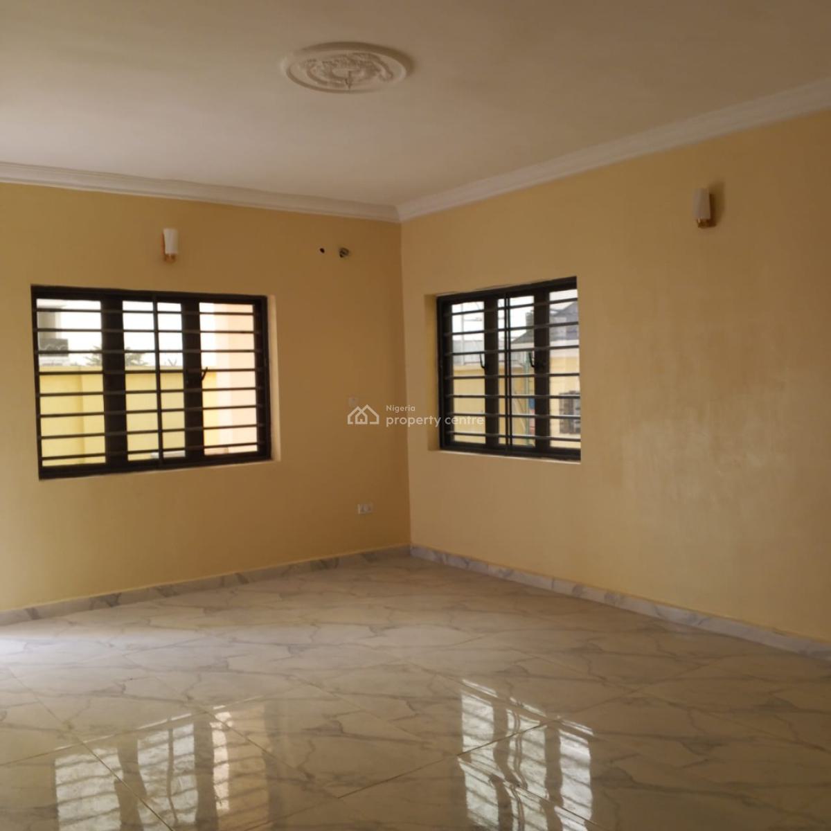 Luxury 3 Bedrooms Flat with Bq, Guzape District, Abuja, Flat / Apartment for Rent