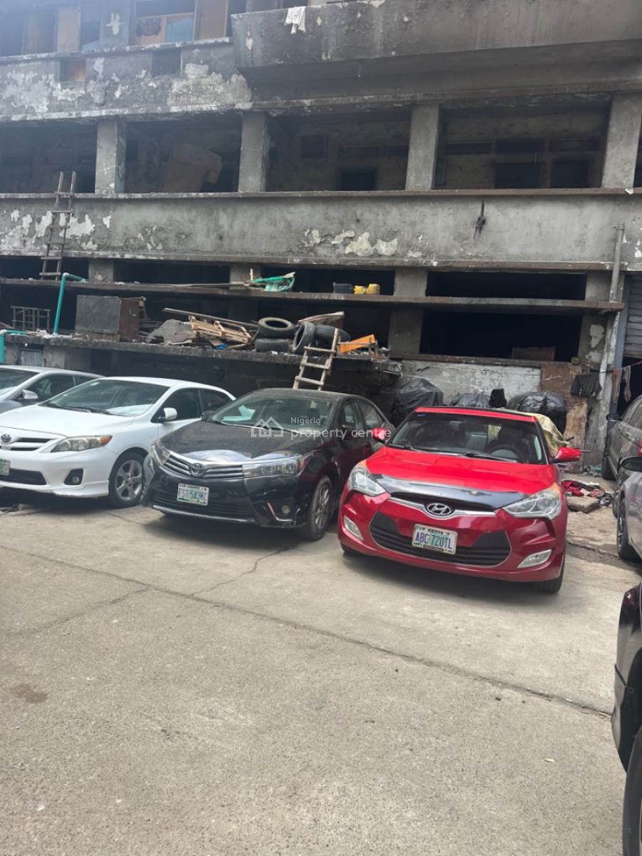 2775sqm Land with Demolishable Structure, Tinubu Square, Lagos Island, Lagos, Commercial Land for Sale