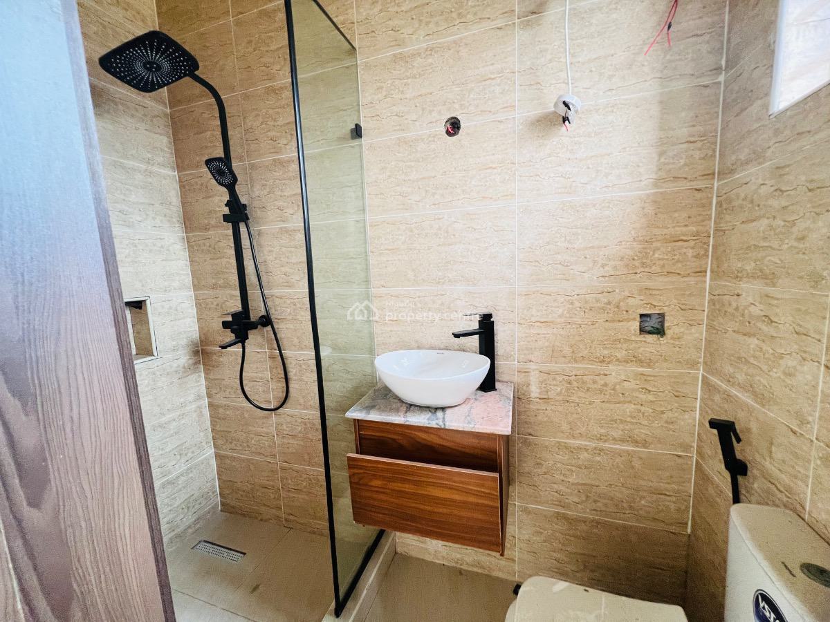 4bedroom Semi Detached Duplex with Bq, Abraham Adesanya, Lekki, Lagos, Semi-detached Duplex for Sale