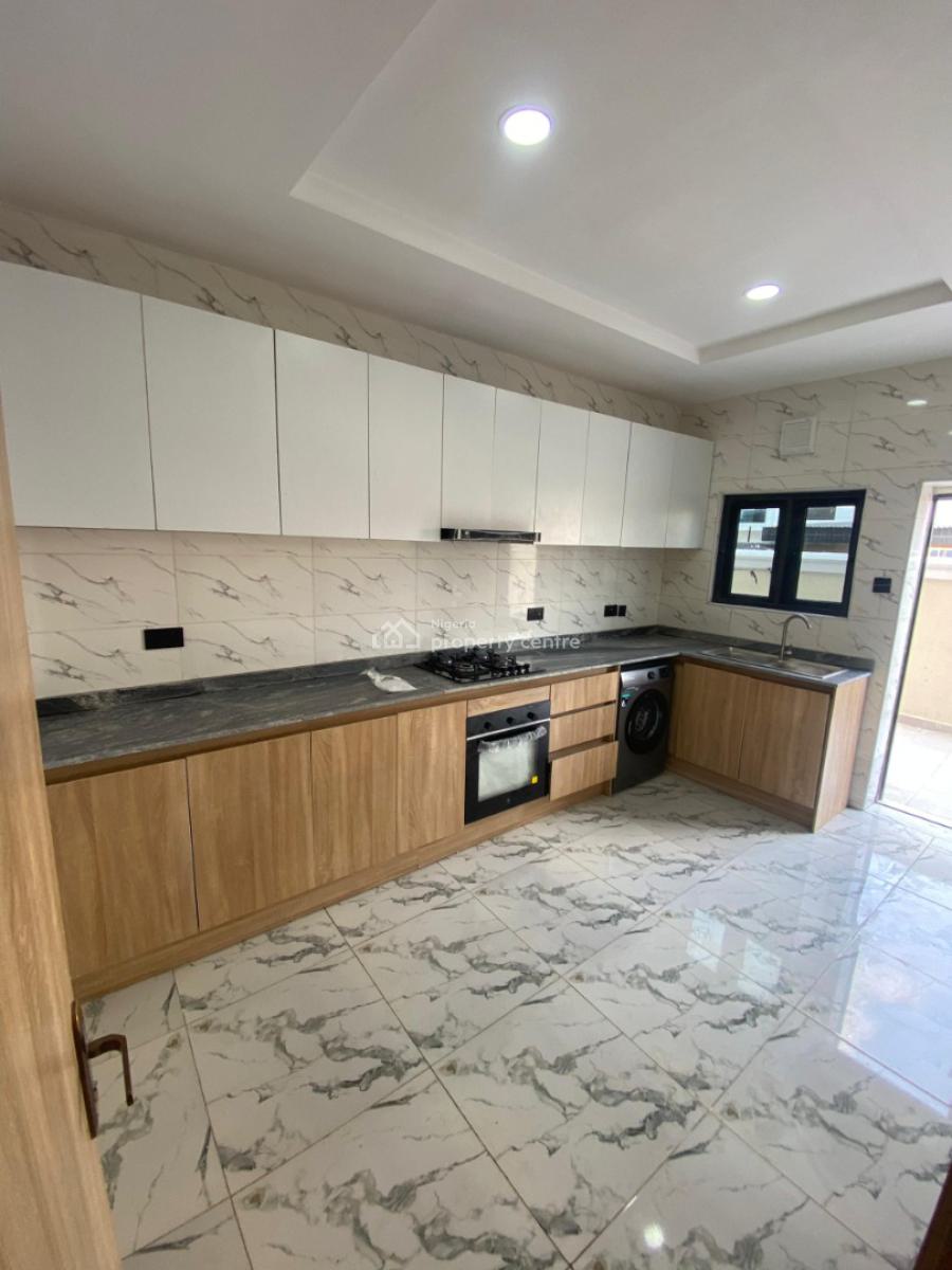 Exquisitely Finished Serviced 4 Bedroom Terrace with a Room Bq, Lekki Phase 1, Lekki, Lagos, Terraced Duplex for Rent
