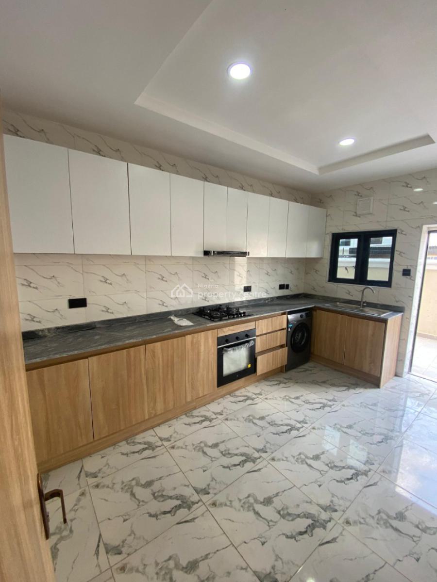 Exquisitely Finished Serviced 4 Bedroom Terrace with a Room Bq, Lekki Phase 1, Lekki, Lagos, Terraced Duplex for Rent