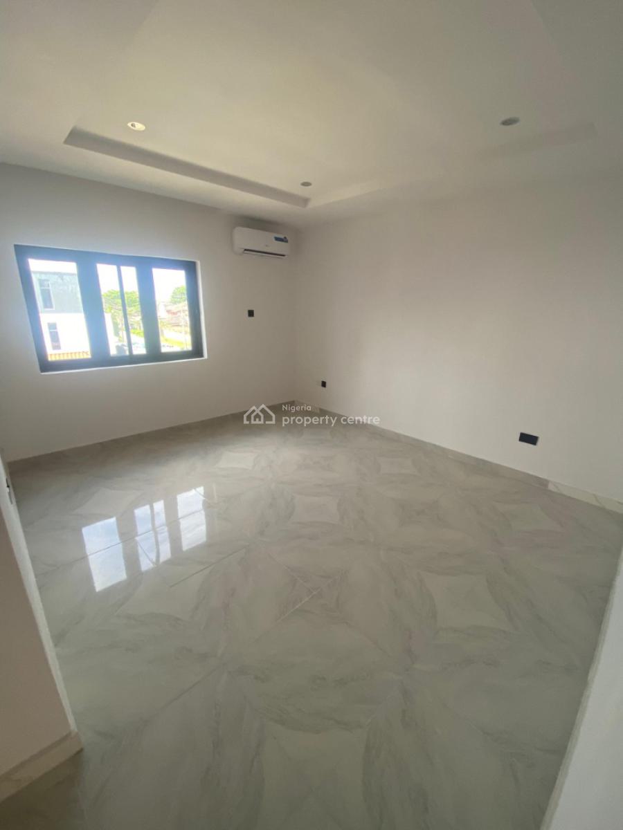 Exquisitely Finished Serviced 4 Bedroom Terrace with a Room Bq, Lekki Phase 1, Lekki, Lagos, Terraced Duplex for Rent
