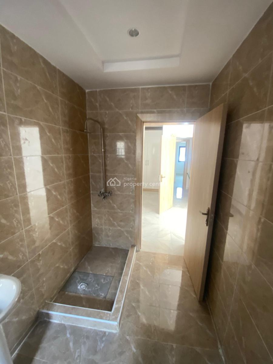 Exquisitely Finished Serviced 4 Bedroom Terrace with a Room Bq, Lekki Phase 1, Lekki, Lagos, Terraced Duplex for Rent