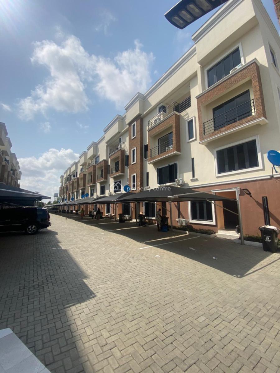Exquisitely Finished Serviced 4 Bedroom Terrace with a Room Bq, Lekki Phase 1, Lekki, Lagos, Terraced Duplex for Rent