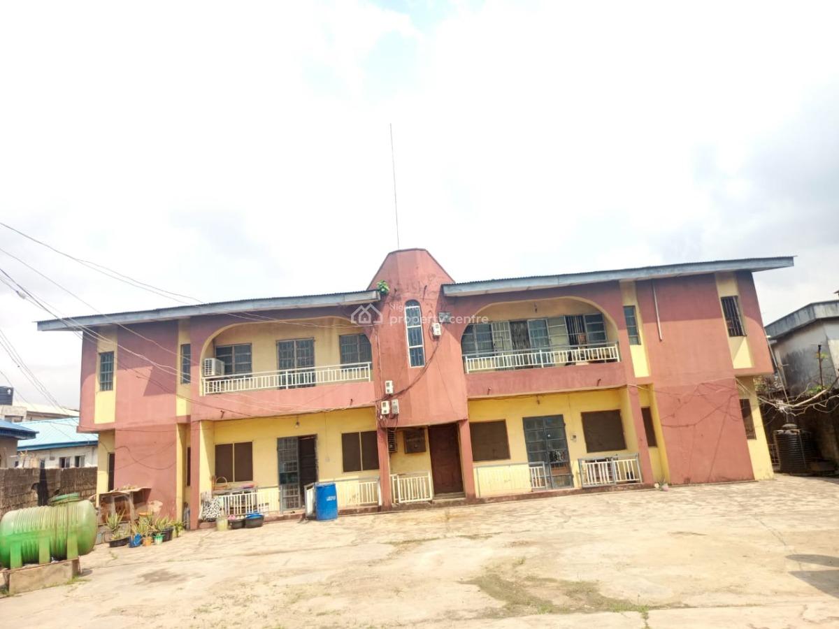 Well Maintained 4 Units 3 Bedroom Flat with 2 Units 2 Bedrooms, Associate Avenue, Surulere, Lagos, House for Sale
