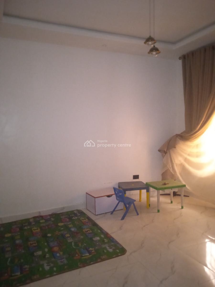 Very Massive 2 Bedroom on Ground Floor, Off Airport Junction Road, By Ics, Jabi, Abuja, Flat / Apartment for Rent