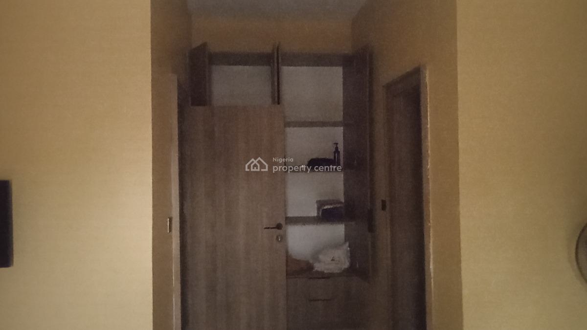 Very Massive 2 Bedroom on Ground Floor, Off Airport Junction Road, By Ics, Jabi, Abuja, Flat / Apartment for Rent