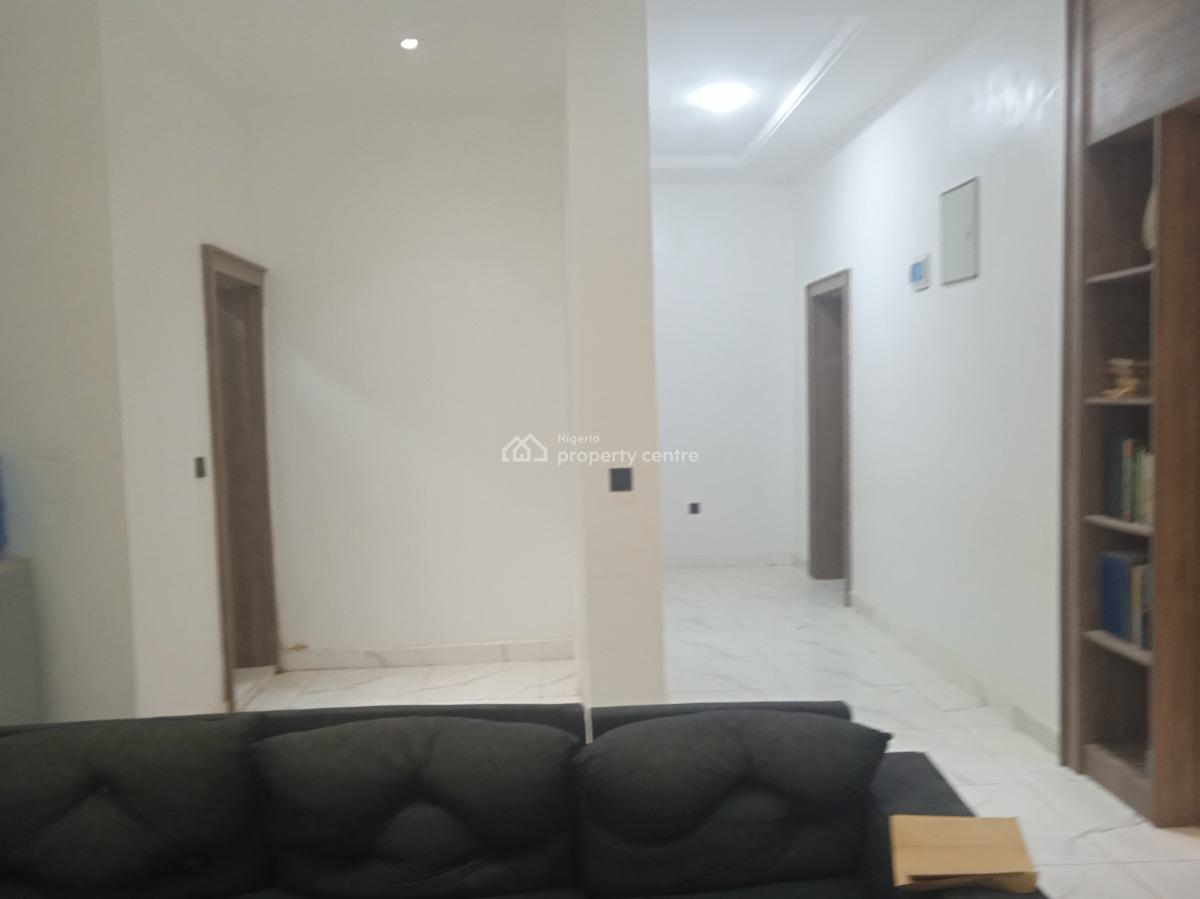 Very Massive 2 Bedrooms on Ground Floor, Off Airport Junction Road, By Ics, Jabi, Abuja, Flat / Apartment for Rent