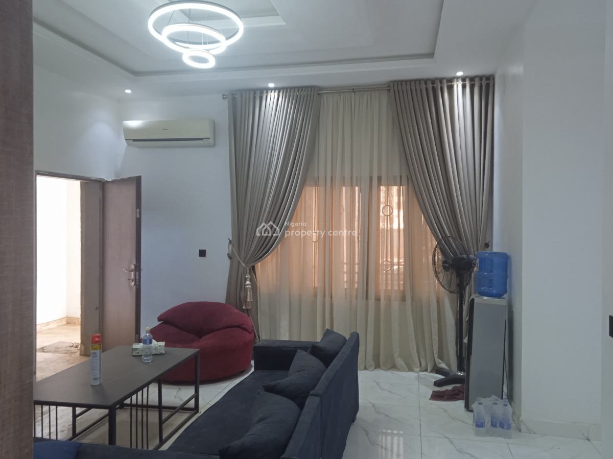 Very Massive 2 Bedrooms on Ground Floor, Off Airport Junction Road, By Ics, Jabi, Abuja, Flat / Apartment for Rent