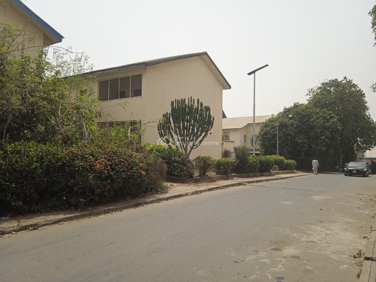 4 Bedroom Corner Piece in Fcda Qtrs, Fcda Quarters By Bannex, Wuse 2, Abuja, Terraced Duplex for Sale