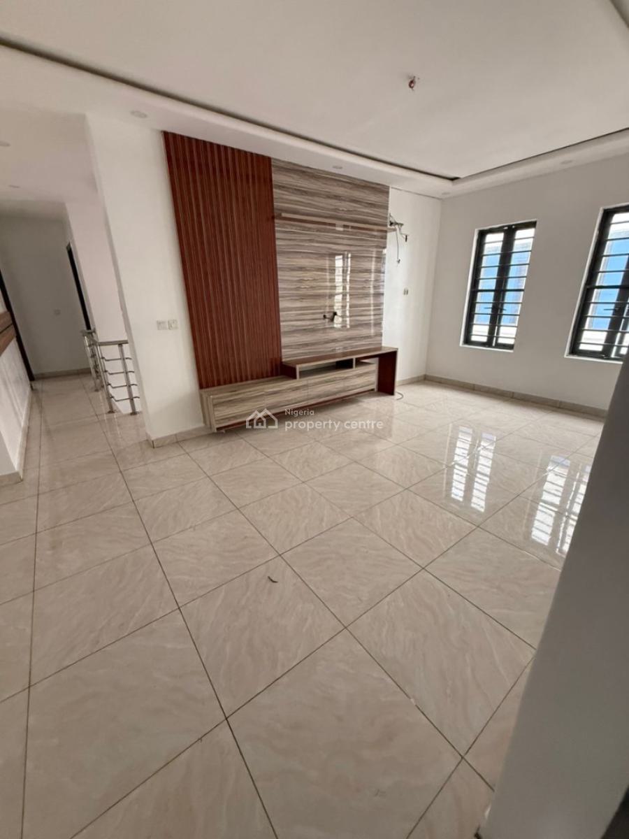 Spacious 5-bedroom House, Megamound Estate, Ikota, Lekki, Lagos, Detached Duplex for Rent