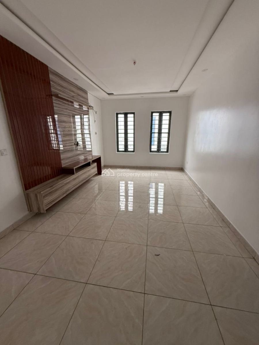Spacious 5-bedroom House, Megamound Estate, Ikota, Lekki, Lagos, Detached Duplex for Rent