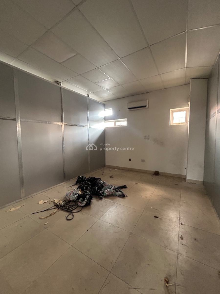 4 Units of Ready-to-use Commercial Space, Ogudu Mall , Ogudu Road, Ogudu, Lagos, Shop for Rent