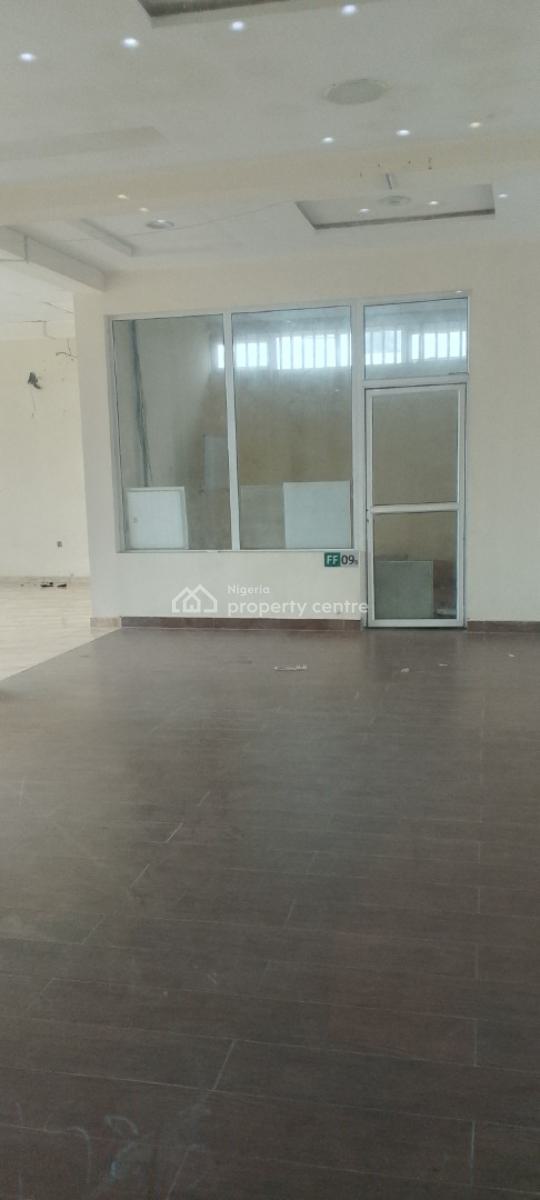 a Office Space, Lekki, Lagos, Plaza / Complex / Mall for Rent