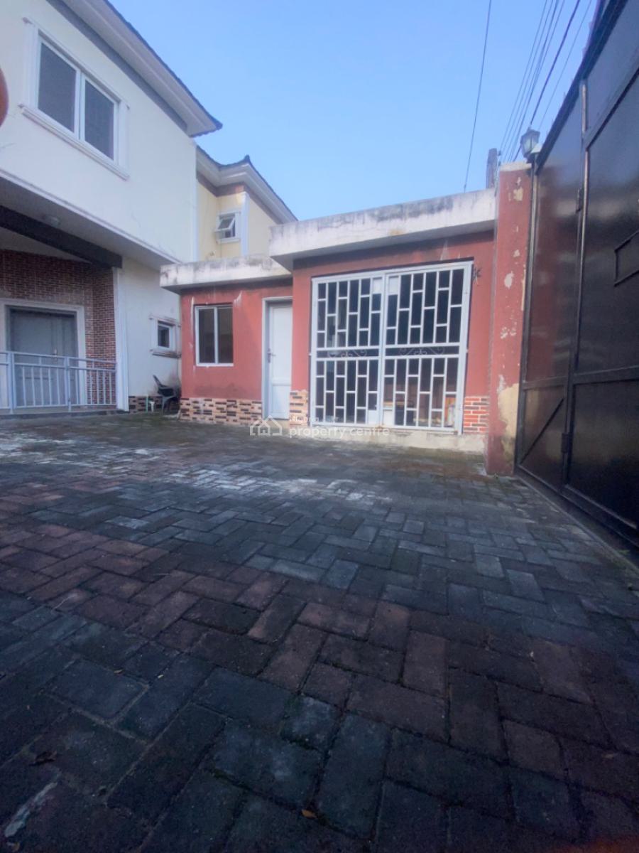 Luxury 4 Bedroom Fully Detached, Lbs, Sangotedo, Ajah, Lagos, Office Space for Rent