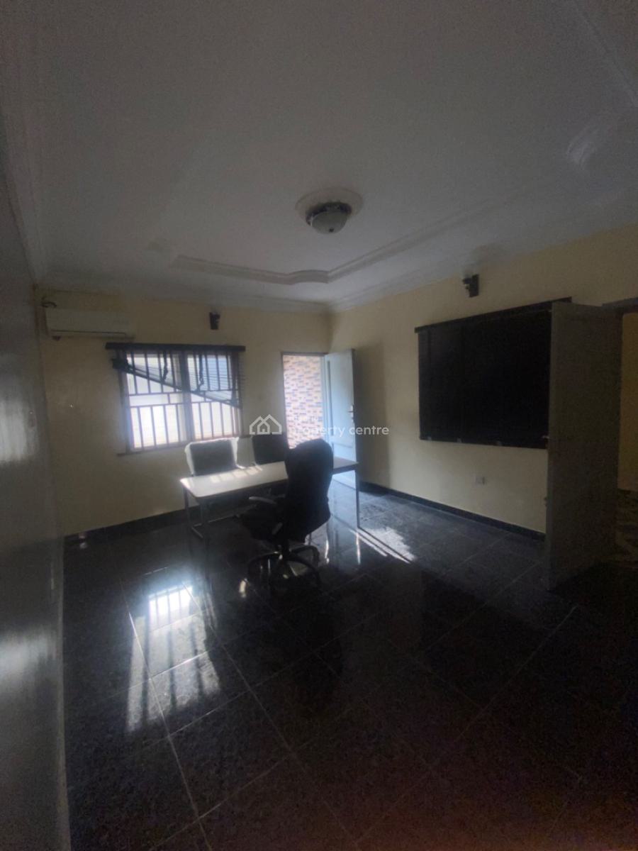 Luxury 4 Bedroom Fully Detached, Lbs, Sangotedo, Ajah, Lagos, Office Space for Rent