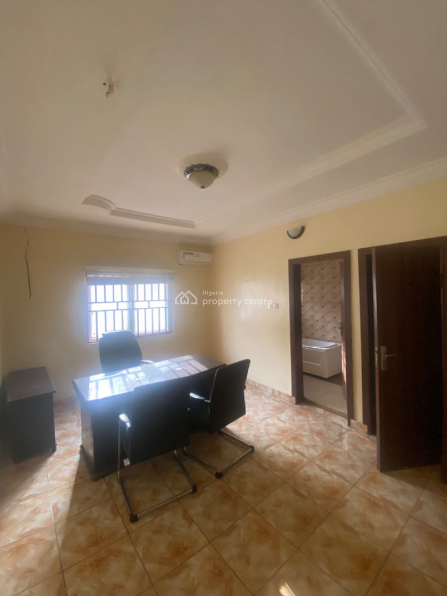 Luxury 4 Bedroom Fully Detached, Lbs, Sangotedo, Ajah, Lagos, Office Space for Rent
