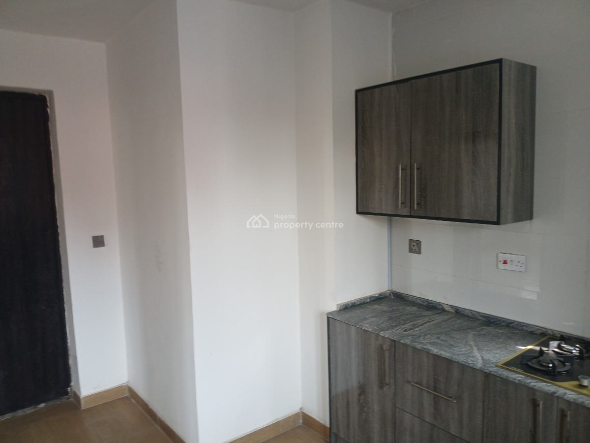 3 Bedroom with Bq, Sinar Daranijo, Victoria Island (vi), Lagos, Flat / Apartment for Rent