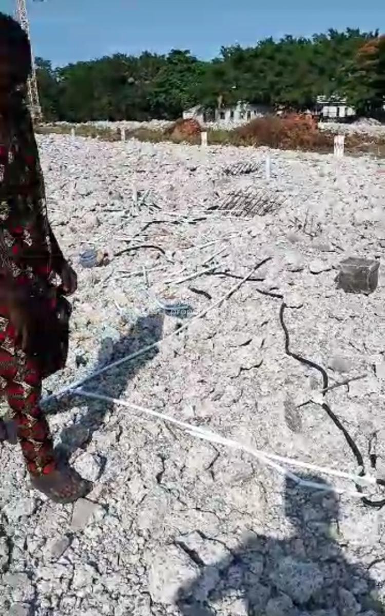 10,000sqm (2.5 Acres) Bareland Slightly Off Herbert Macaulay Road, Off Herbert Macaulay Road on Makoko Road, Yaba, Makoko, Yaba, Lagos, Mixed-use Land for Sale