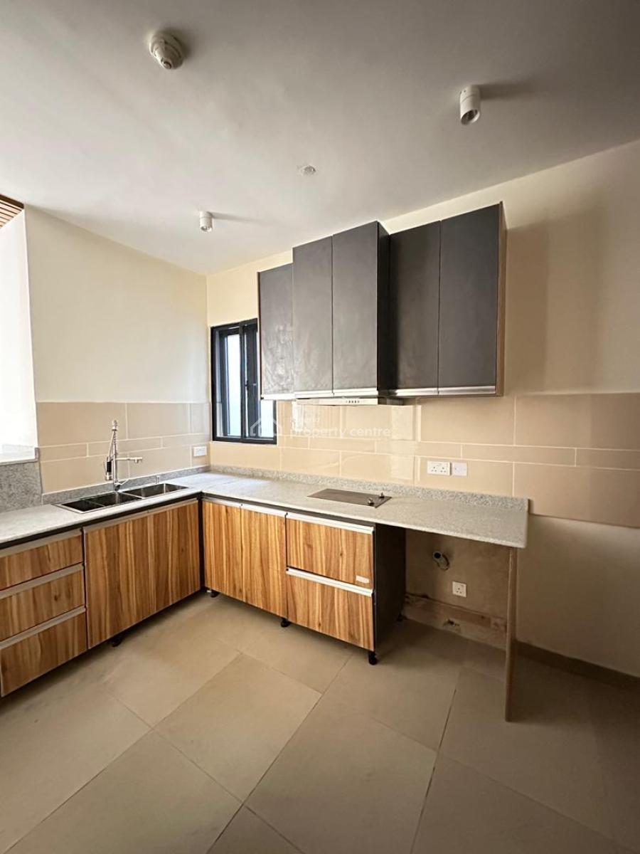 3 Bedroom Apartment at Lekki Phase 1, Lekki Phase 1, Lekki, Lagos, Flat / Apartment for Sale