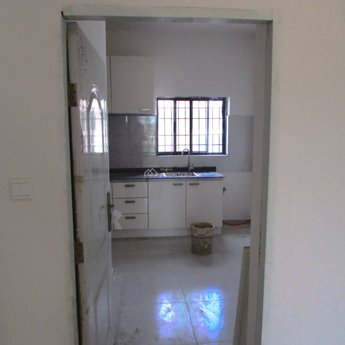 Nice 2bedroom Apartment Ensuite, Scheme 2, Lekki, Lagos, Flat / Apartment for Sale