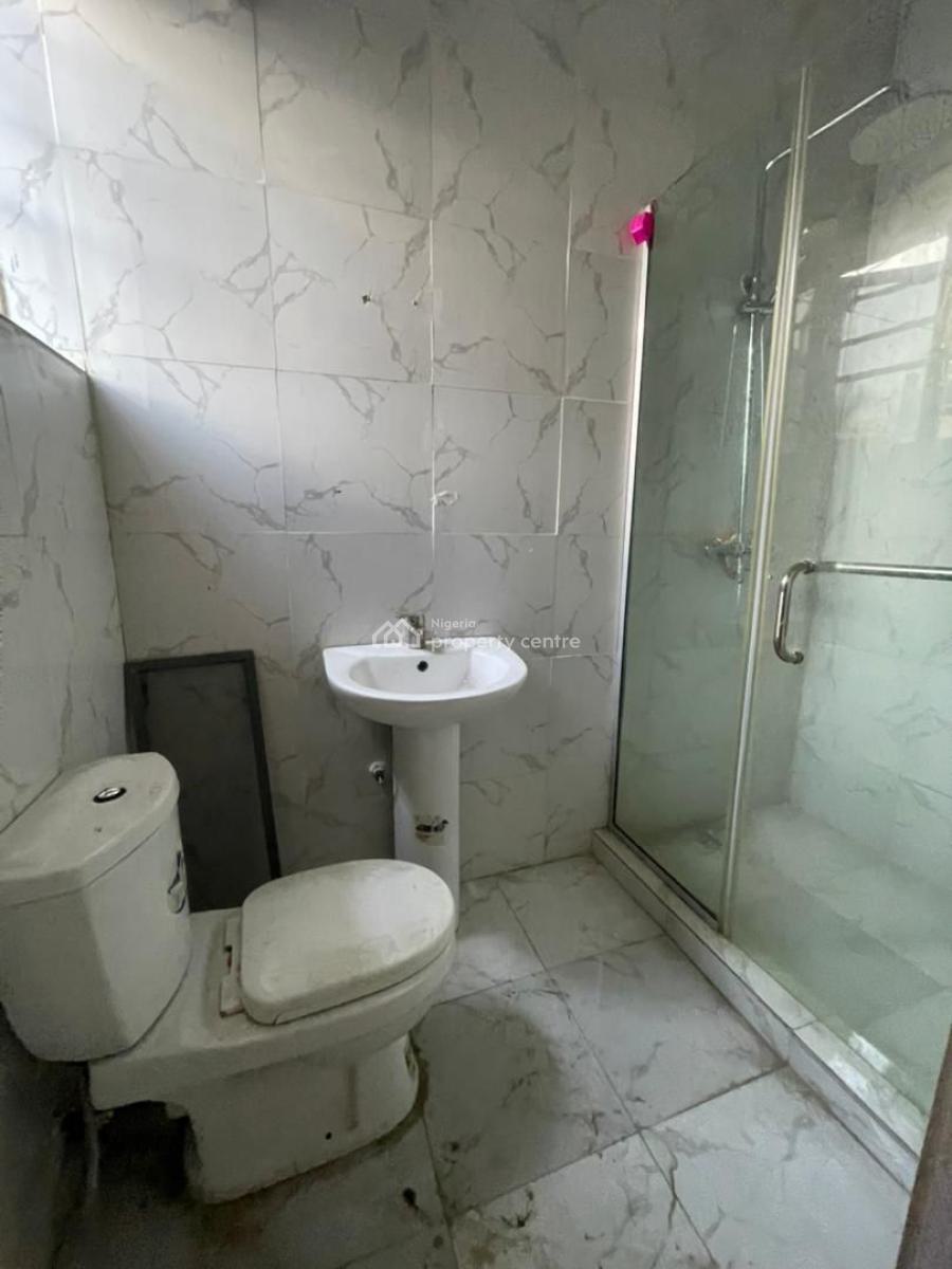 4 Bedroom Duplex with Bq (alone in Compound), Ikota, Lekki, Lagos, Detached Duplex for Rent