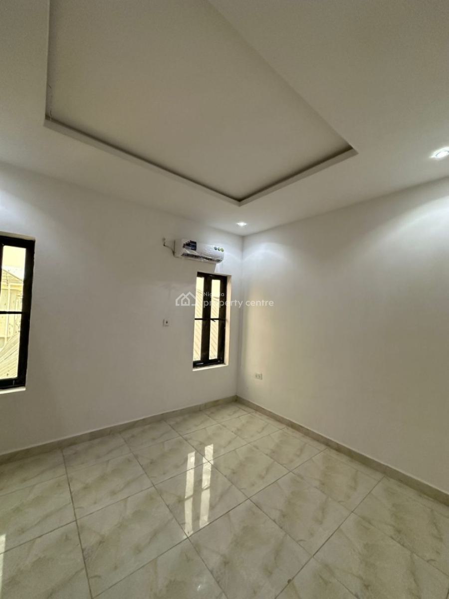 4 Bedroom Spacious House, Gbagada, Gbagada, Lagos, Terraced Duplex for Sale