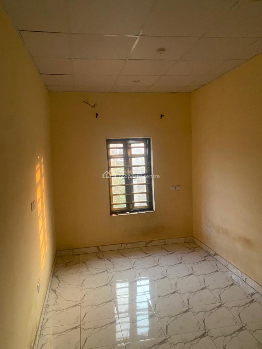 2 Bedroom Flat on Ground Floor, Selewu, Igbogbo, Ikorodu, Lagos, House for Rent