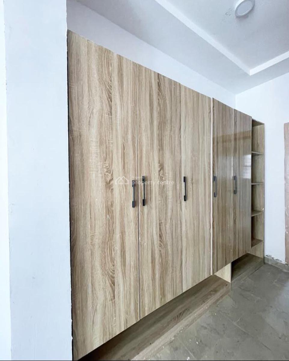 Well Spacious 4 Bedroom Terrace Duplex with Bq, Ikate, Lekki, Lagos, Terraced Duplex for Sale