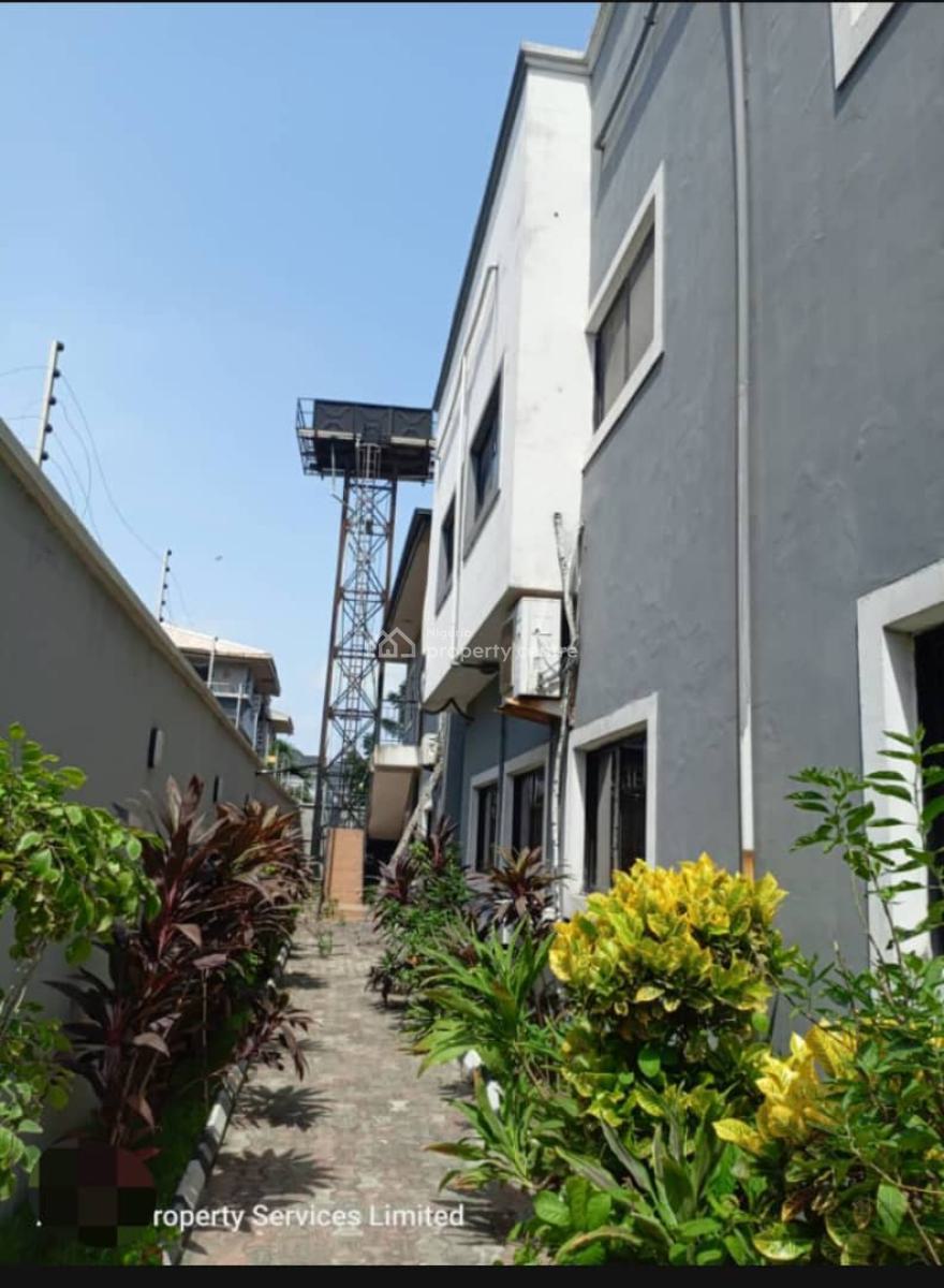 1,200 Sqm with 5-bedroom Detached House and Multiple Units of Flats, Off Remi Olowude Str, Lekki Phase 1, Lekki, Lagos, Land for Sale