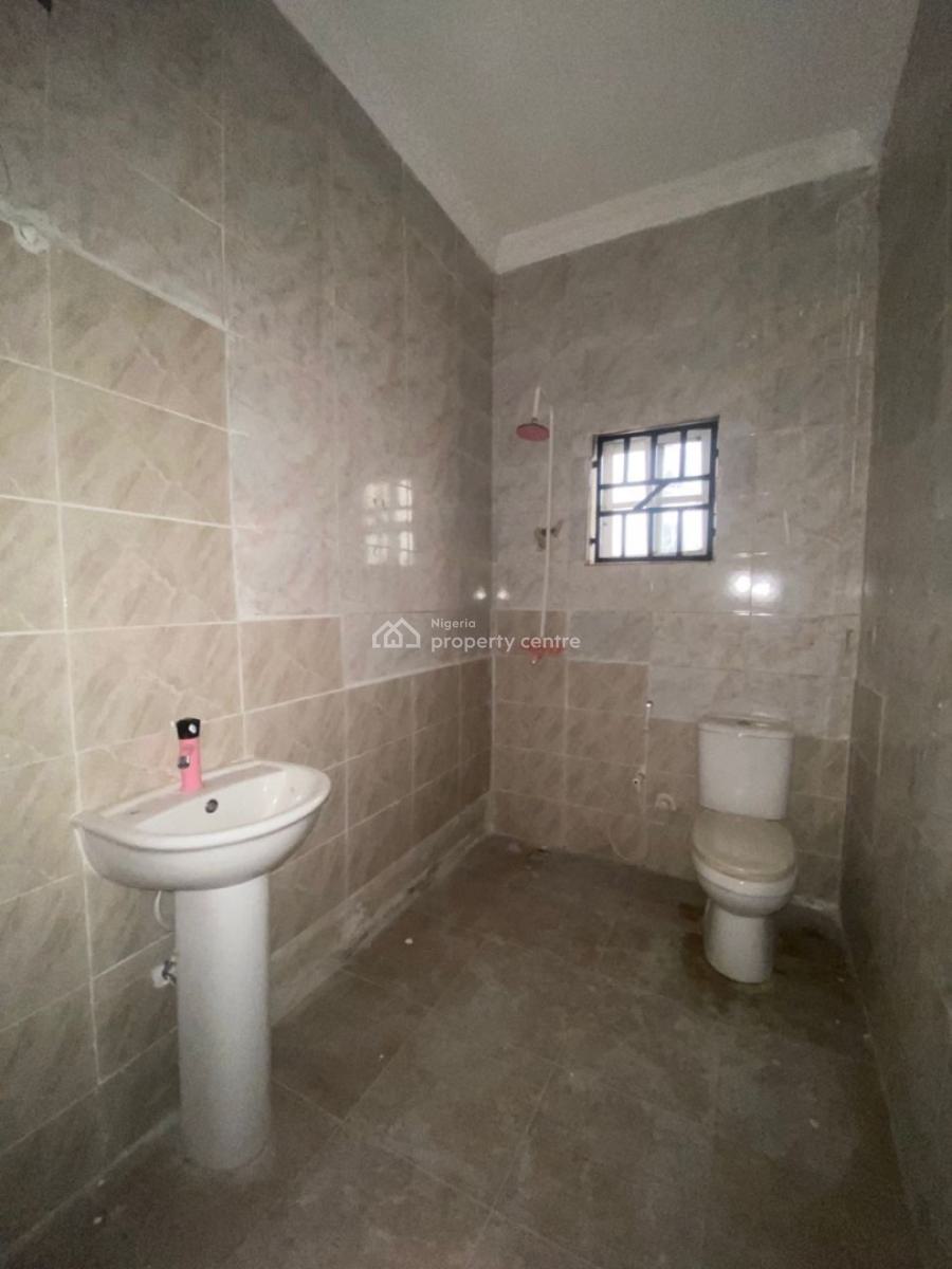 Standard Mini Flat with Excellent Facilities, Blenco, Sangotedo, Ajah, Lagos, Mini Flat (room and Parlour) for Rent