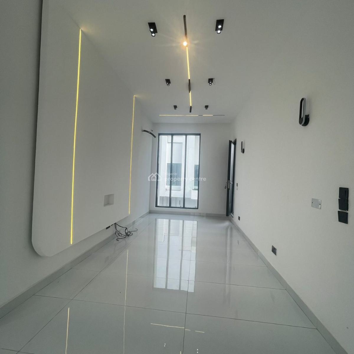 Exquisitly Built 5 Bedroom Fully Detached Duplex with  Bq and Gazebo, Chevron, Lekki, Lagos, Detached Duplex for Sale