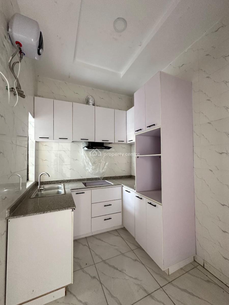 Nicely Built 1 Bedroom Apartment, Ajah, Lagos, Flat / Apartment for Sale