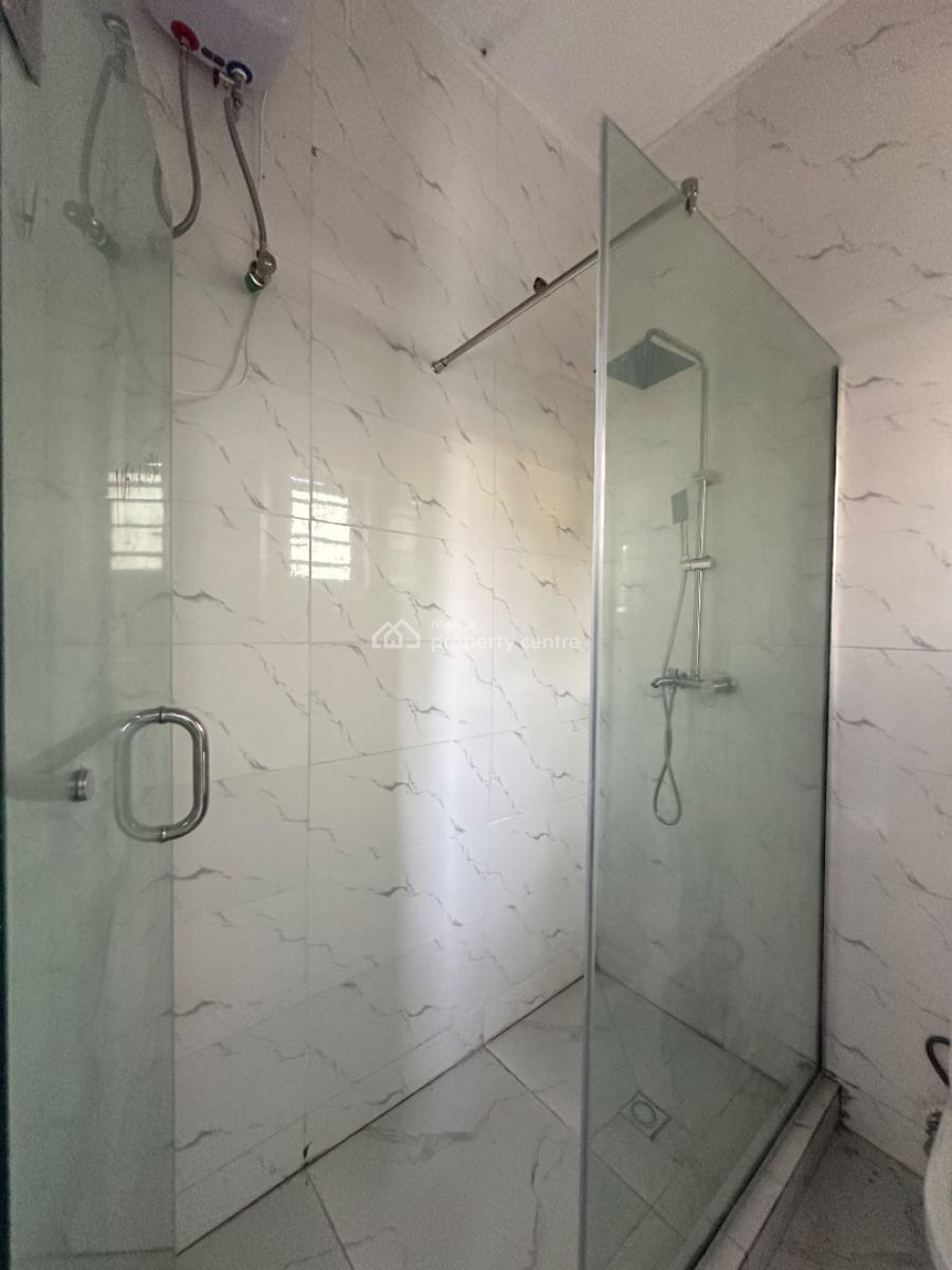 Nicely Built 1 Bedroom Apartment, Ajah, Lagos, Flat / Apartment for Sale