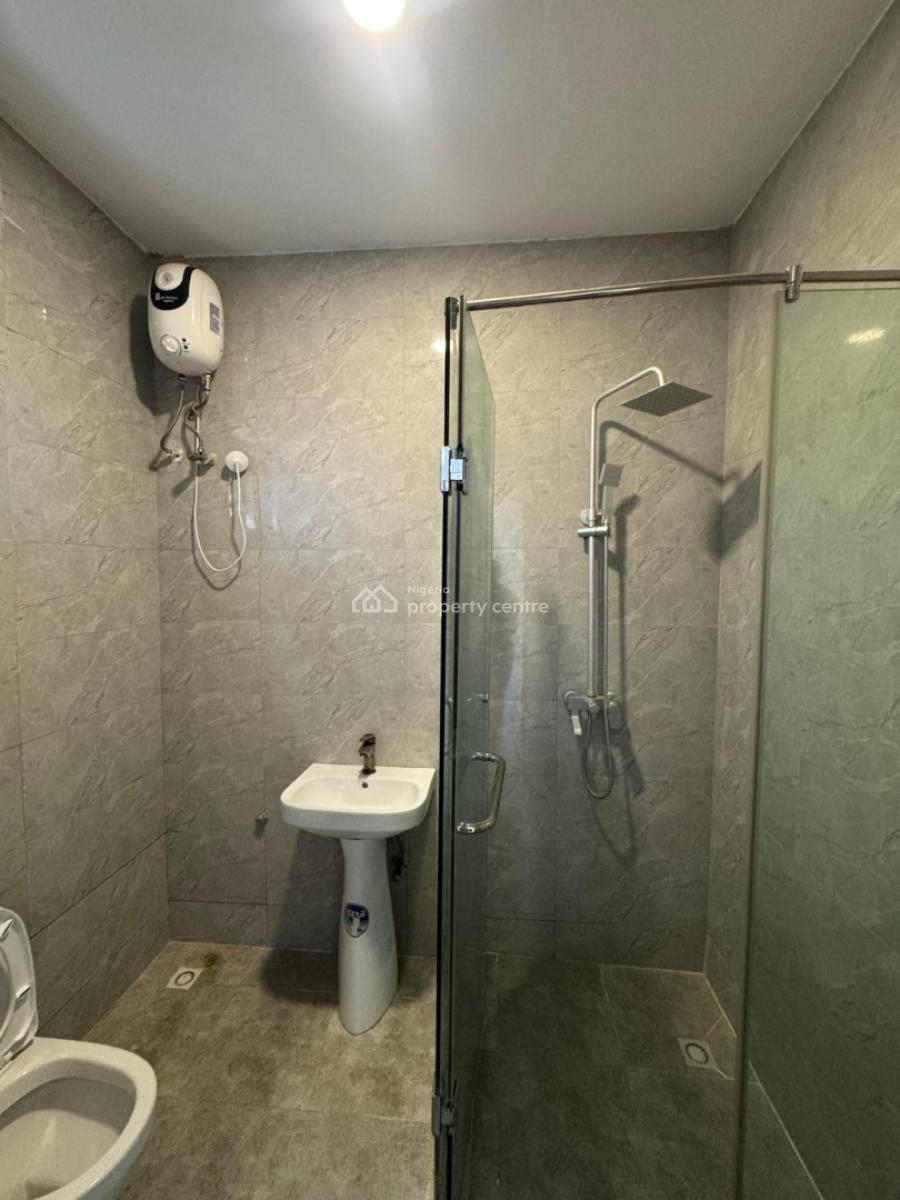 4 Bedroom Terrace Duplex + Bq, New Road, Lekki, Lagos, Terraced Duplex for Rent