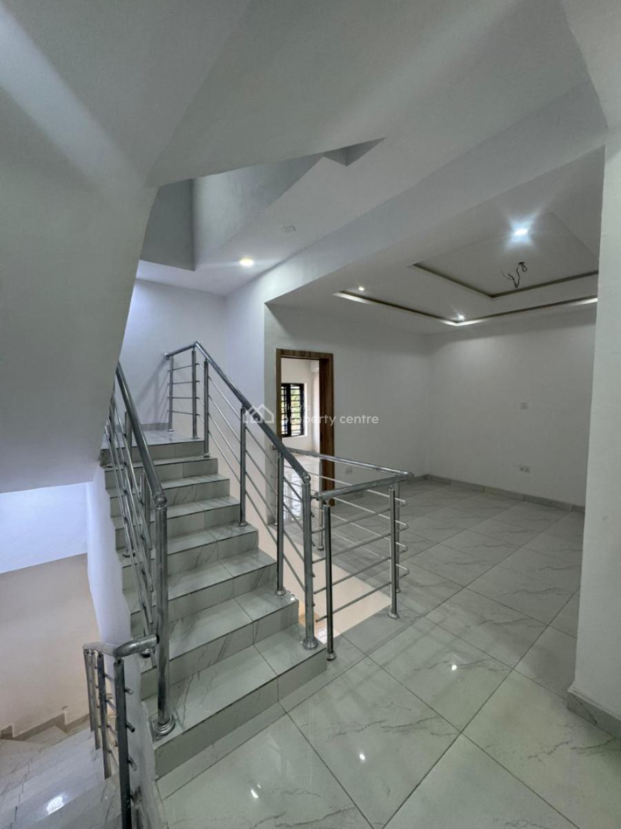 4 Bedroom Terrace Duplex + Bq, New Road, Lekki, Lagos, Terraced Duplex for Rent