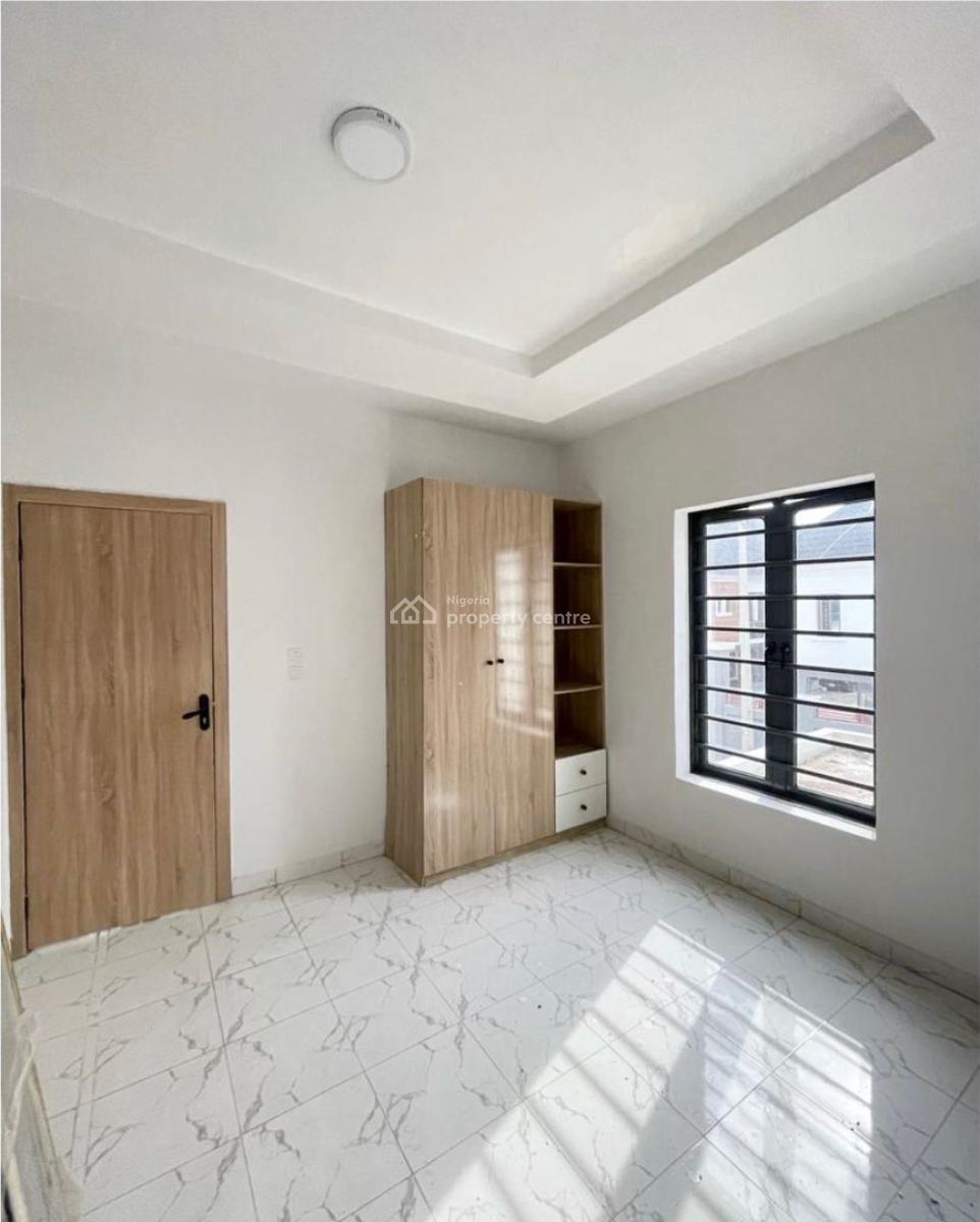 Lovely Serviced 2 Bedroom Serviced Apartment, Vgc, Lekki, Lagos, Block of Flats for Sale