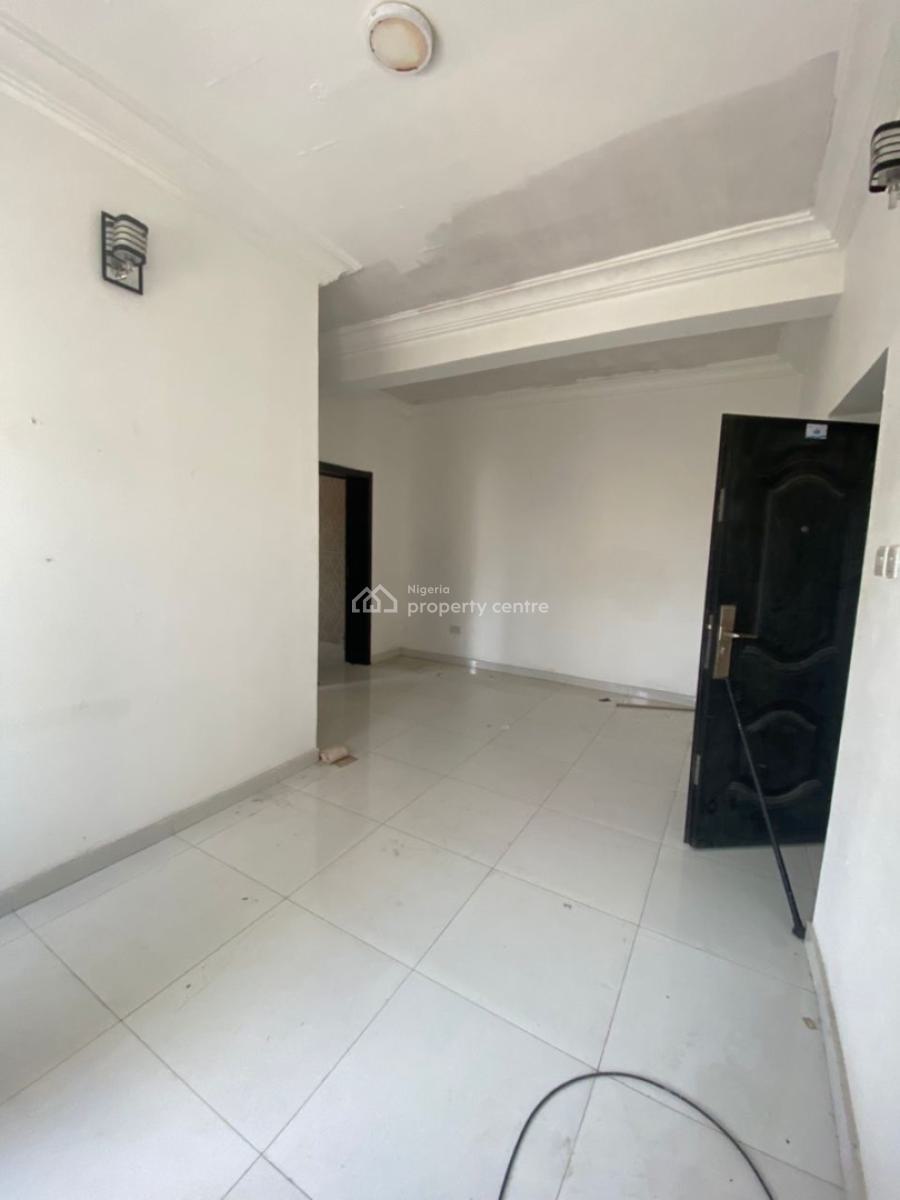 Standard Mini Flat, Abraham Adesanya, Ajah, Lagos, Mini Flat (room and Parlour) for Rent