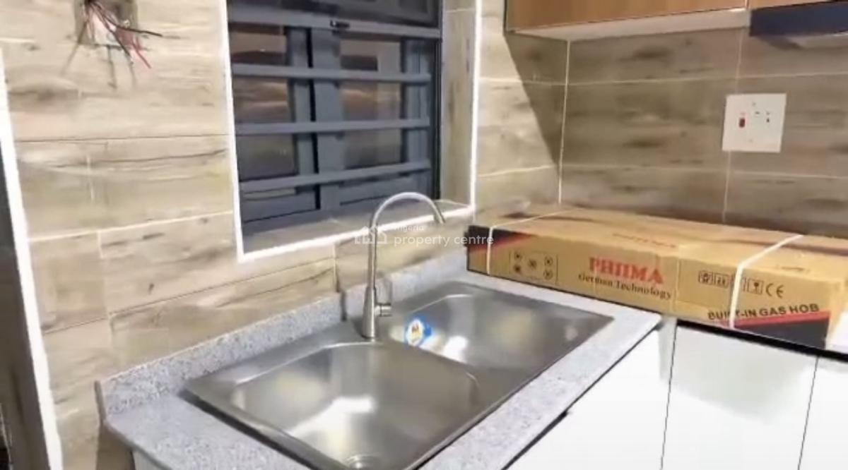 Luxury 4 Bedroom Terrace House, Chevron Drive, Chevron, Lekki, Lagos, Terraced Duplex for Rent