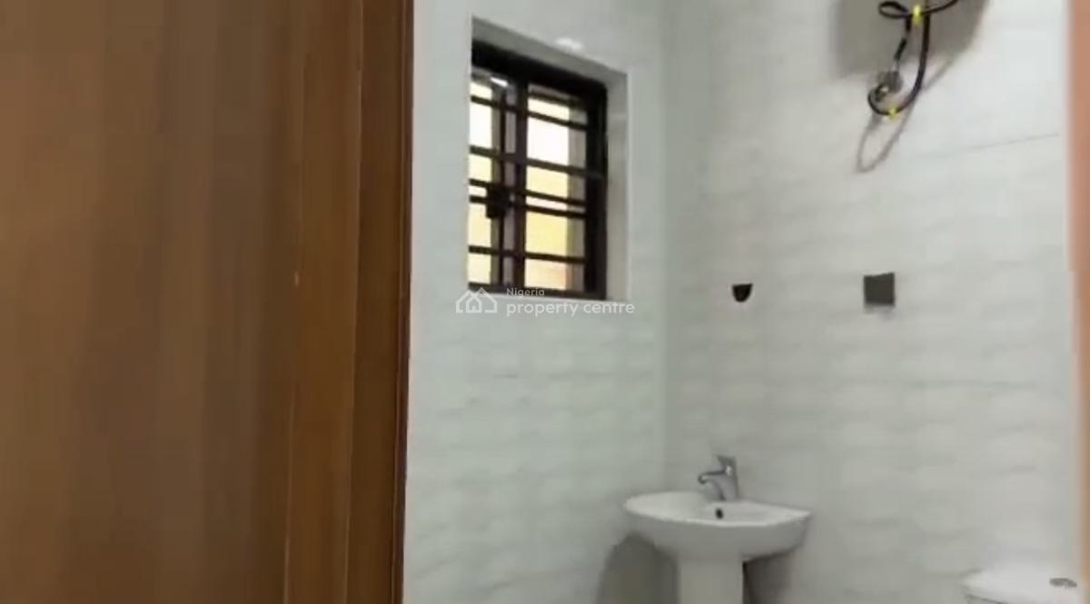 Luxury 4 Bedrooms Terraced House, Chevron Drive, Chevron, Lekki, Lagos, Terraced Duplex for Rent