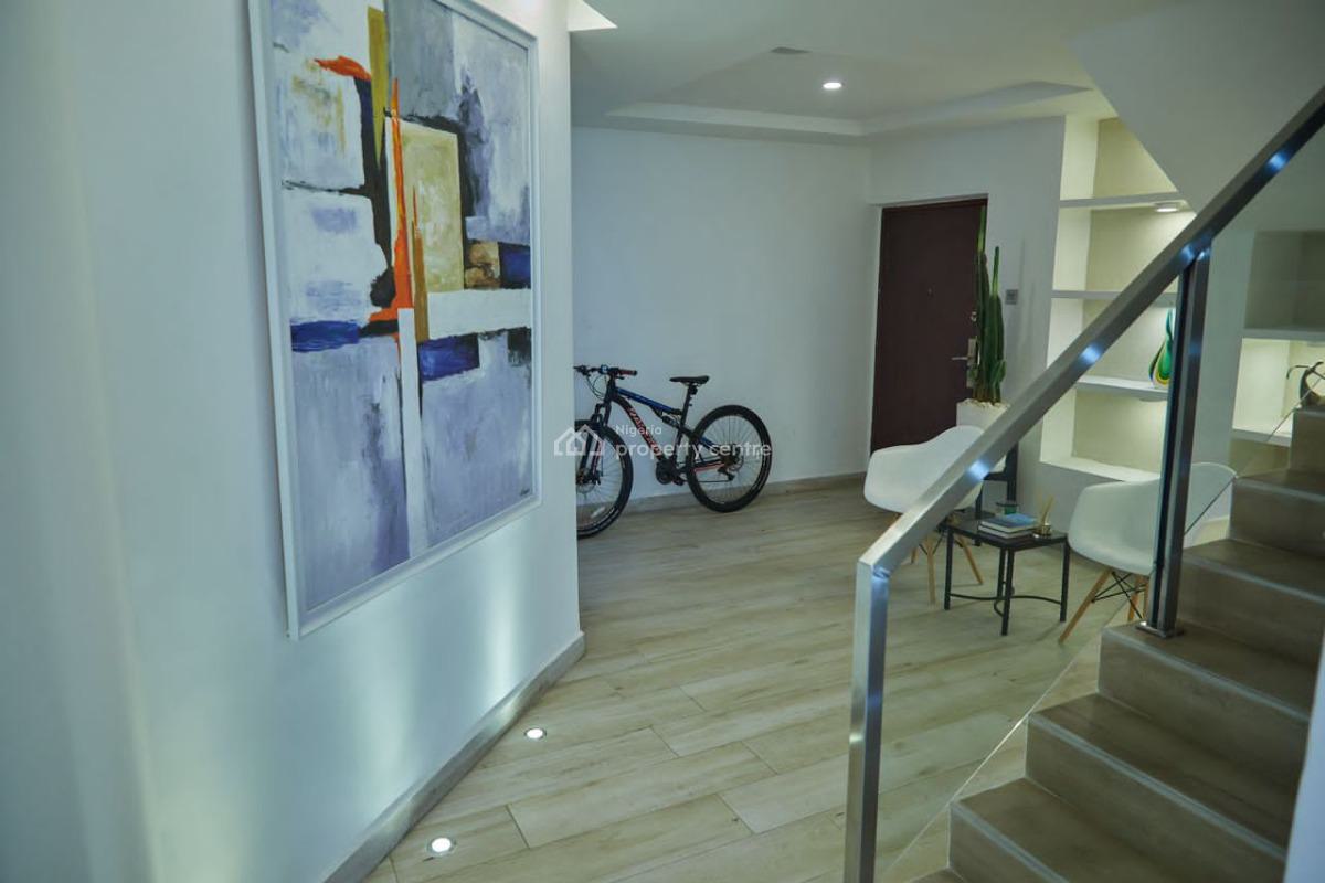 Fully Luxury Furnished Pent House at Cadogan Estate, Cadogan Estate Osapa Shoprite Road, Osapa, Lekki, Lagos, Flat / Apartment for Sale