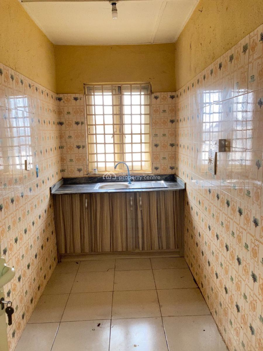 Beautiful Clean 3 Bedroom Flat All Room Ensuite Upstairs, Oregun, Ikeja, Lagos, Flat / Apartment for Rent