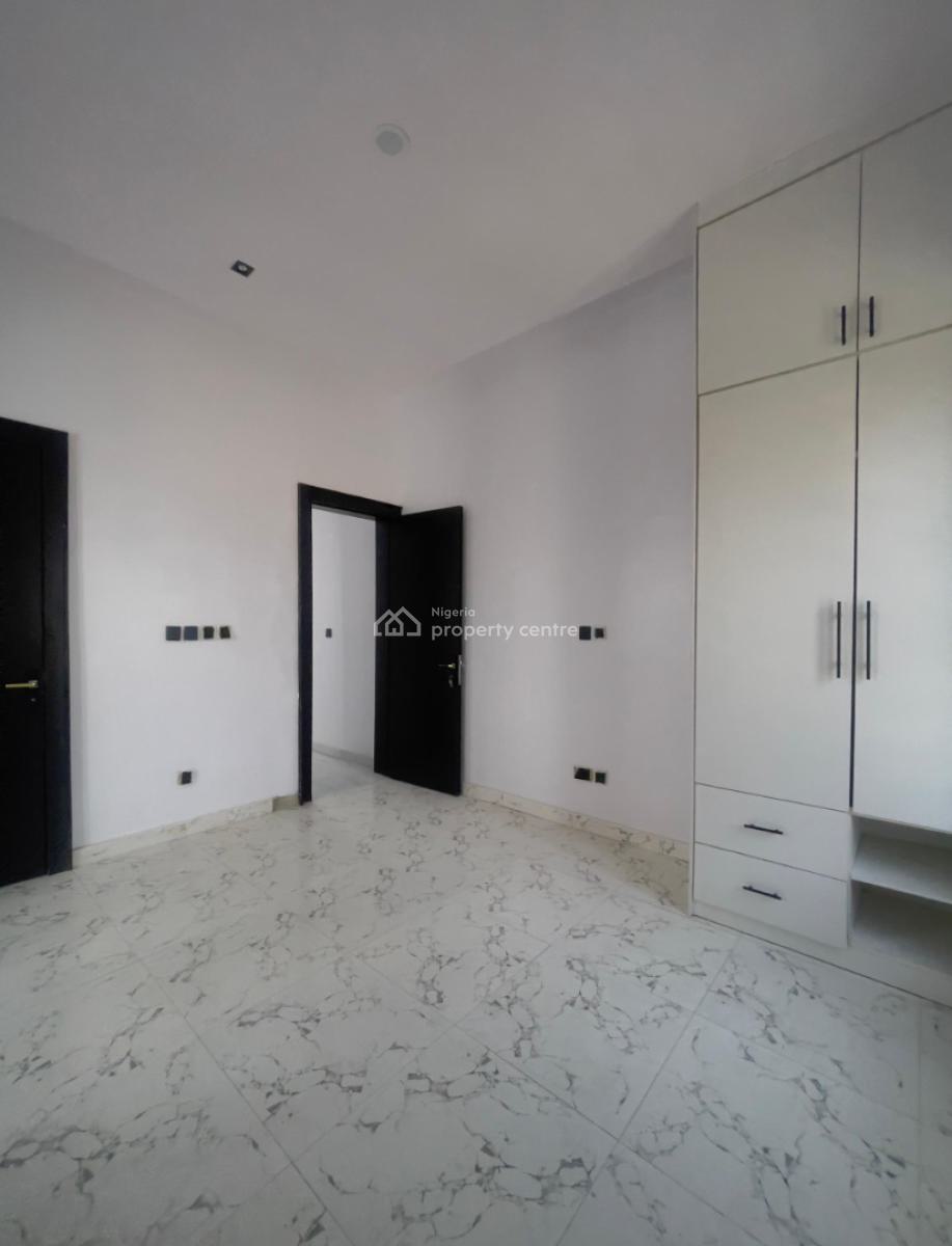 Spacious 4 Bedroom Detached Duplex with Bq, Lekki, Lagos, Detached Duplex for Sale