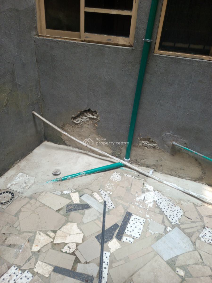 Clean Spacious Bedroom and Parlor (mini Flat), Mobil Road, Ilaje, Ajah, Lagos, Mini Flat (room and Parlour) for Rent