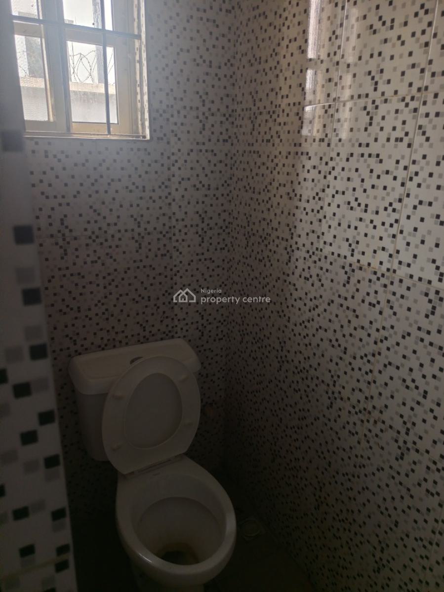 Clean Spacious Bedroom and Parlor (mini Flat), Mobil Road, Ilaje, Ajah, Lagos, Mini Flat (room and Parlour) for Rent
